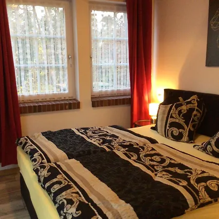 Welsh Dragon Siedlung Schonwalde